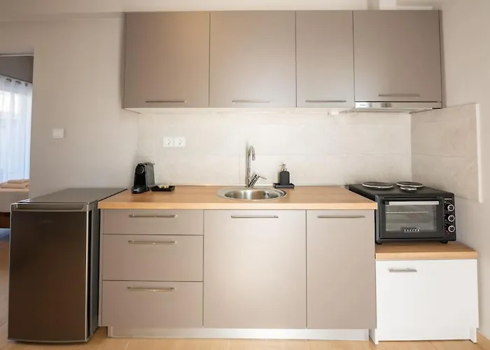 Luxury 4,2 アパート ラリサ